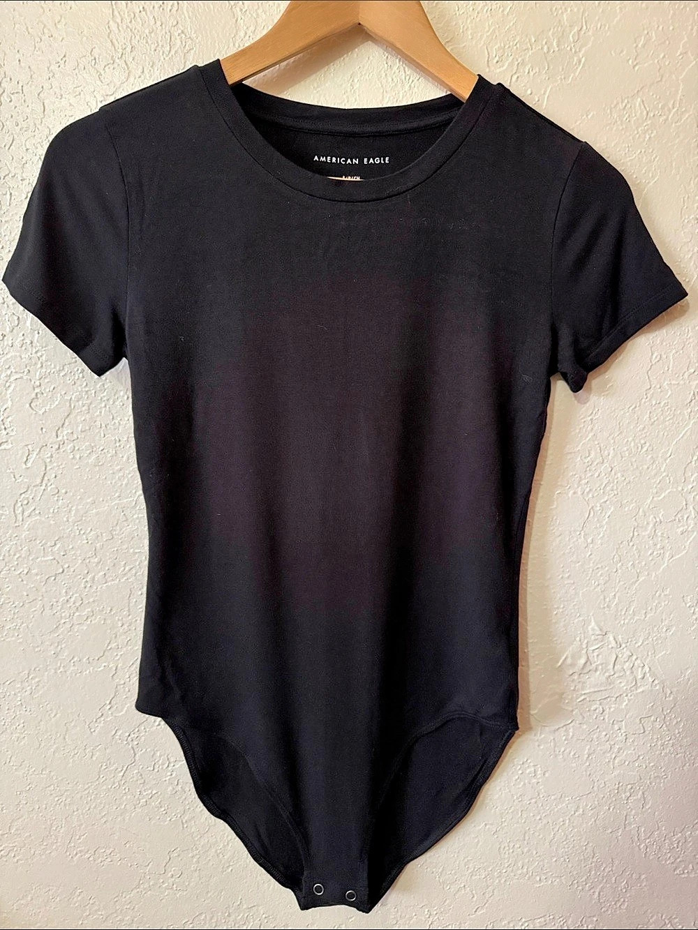 American Eagle Bodysuit Short Sleeve Crew Neck Snap Closure Basic Black Sz Small